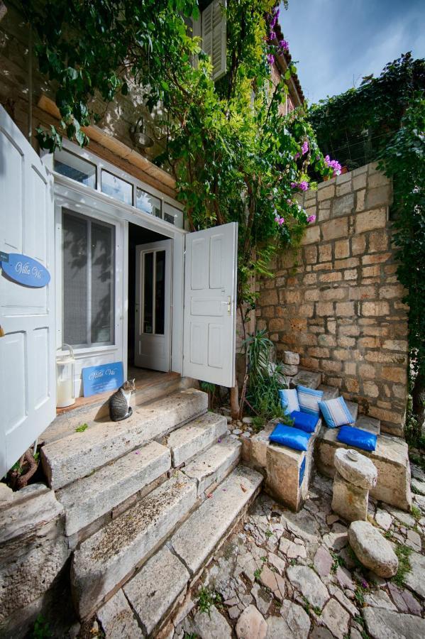 B&B Villa Vis Esterno foto